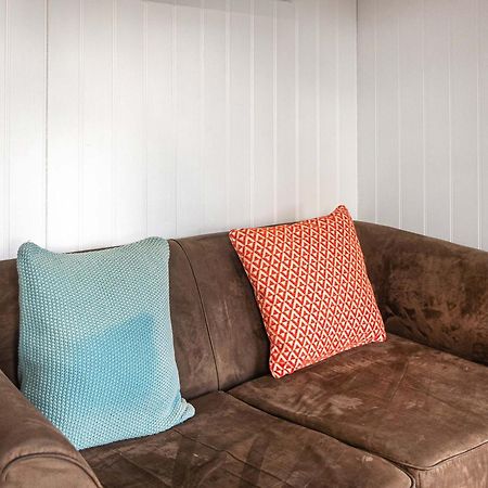 School Lodge Burwarton ภายนอก รูปภาพ