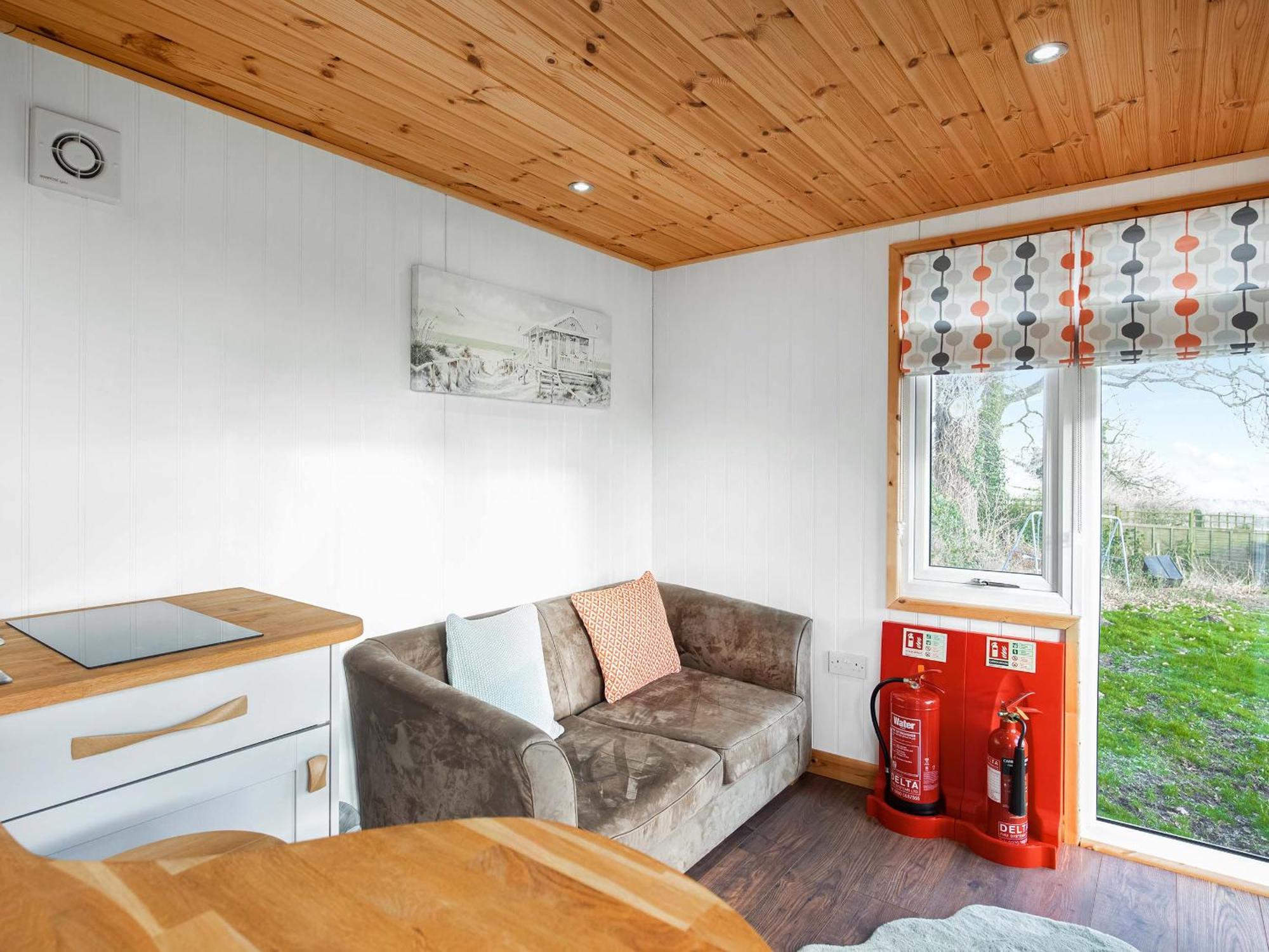School Lodge Burwarton ภายนอก รูปภาพ
